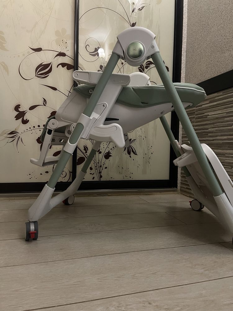 Стульчик для кормления Peg-Perego Prima Pappa Follow Me Мятный