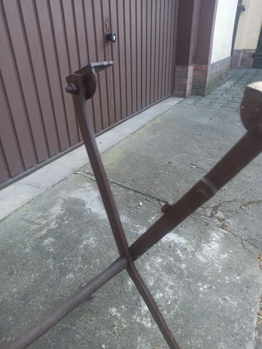 Metalowe nogi koziołki pod blat