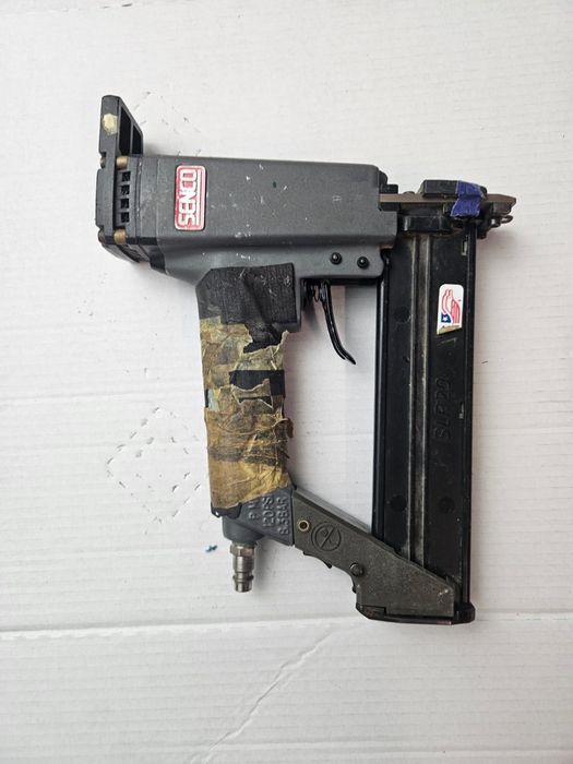 SENCO sztyfciarka łukowa SPL20