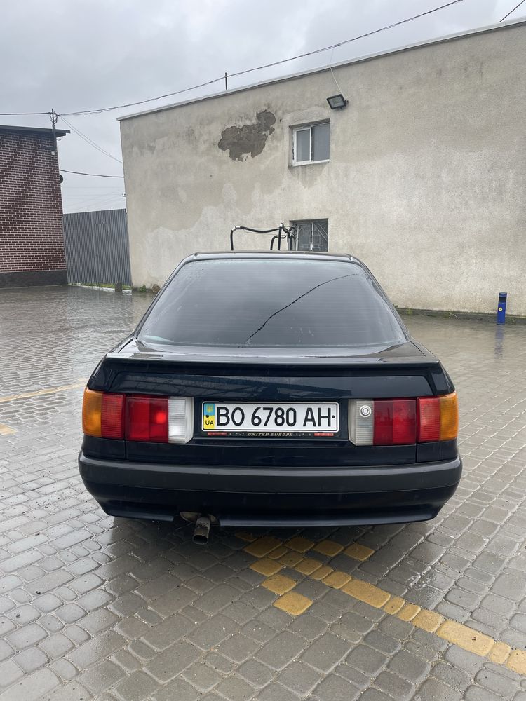 Продам Ауді 80 Б3