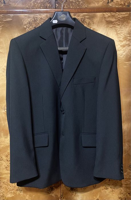 Garnitur męski w paski