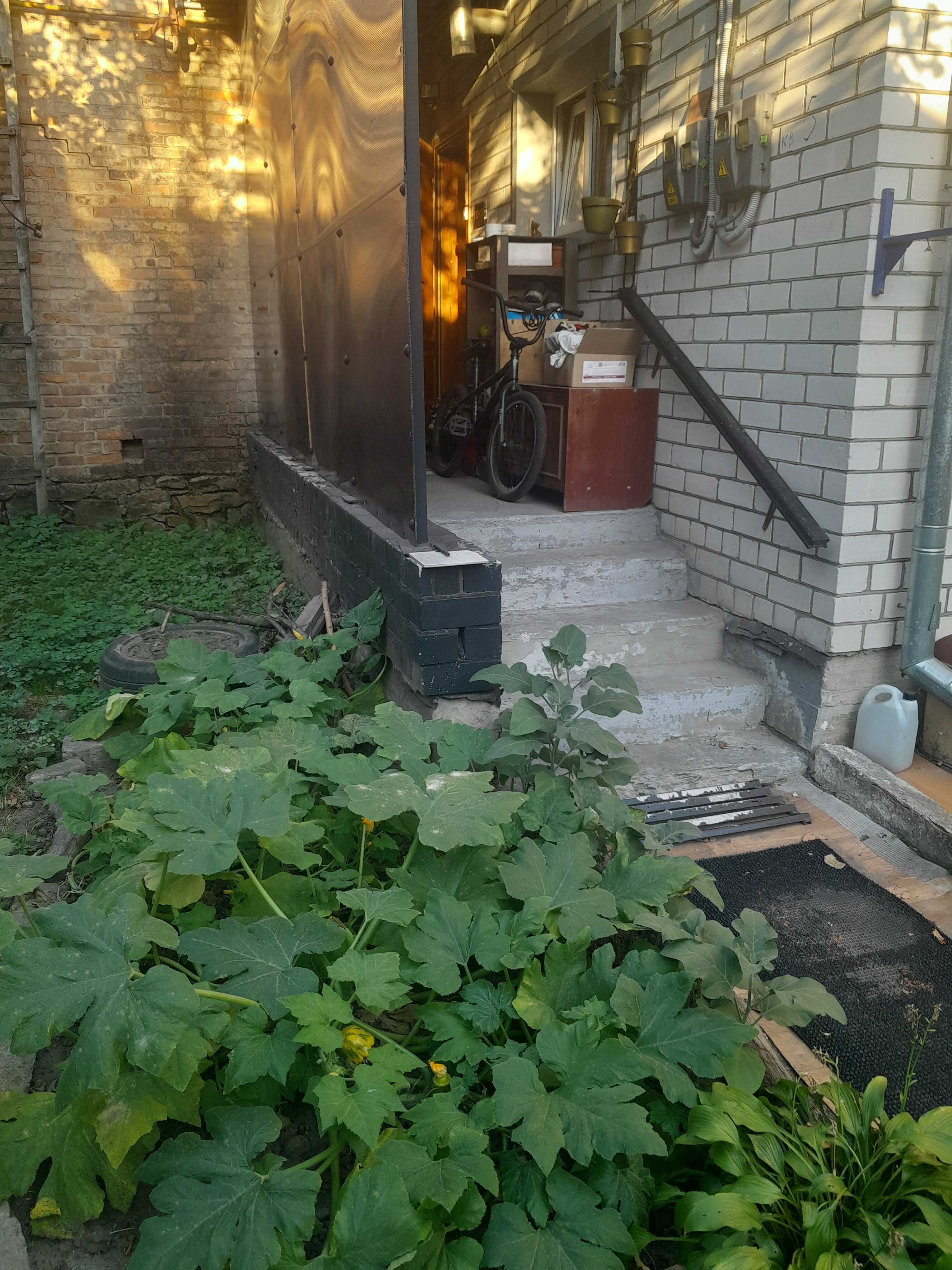 № 12873 - Частина будинку, Центр, Домбровського, 1-пов., цегла