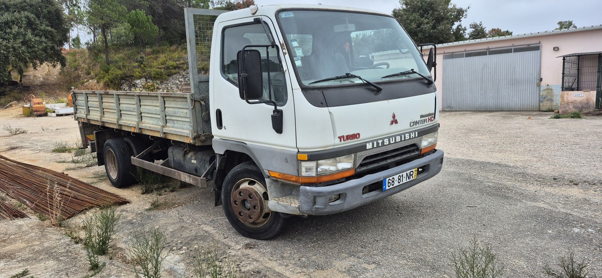 Mitsubishi canter
