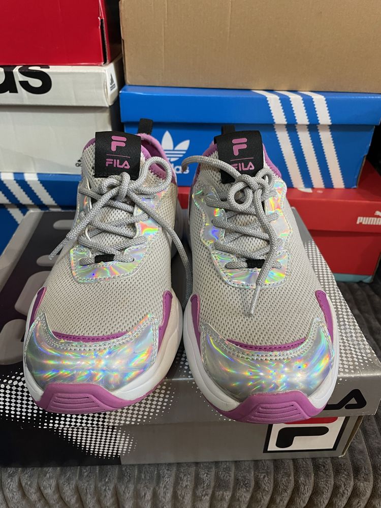 Жіночі кросівки Fila Amber 39(25см) оригінал
