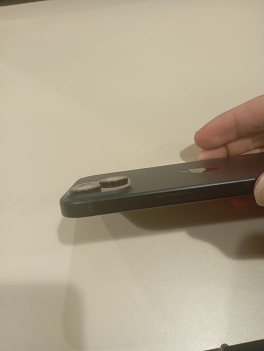 Apple iPhone 15 preto