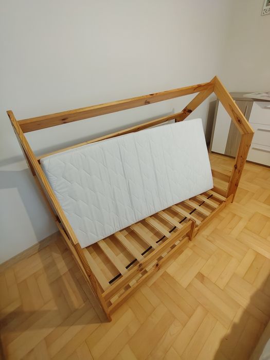 Łóżko dziecięce "domek"