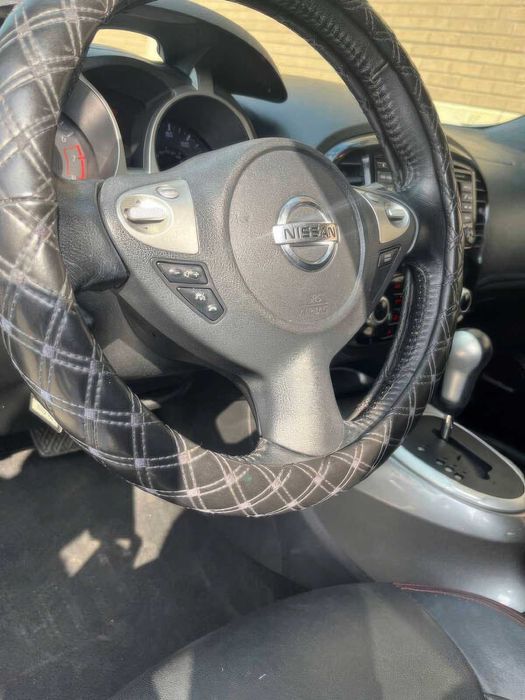 Nissan JUKE SL      2017