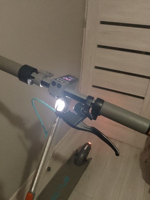 Hulajnoga elektryczna Motus scooty 10 OKAZJA