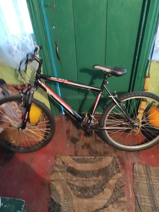 Спортивний велосипед