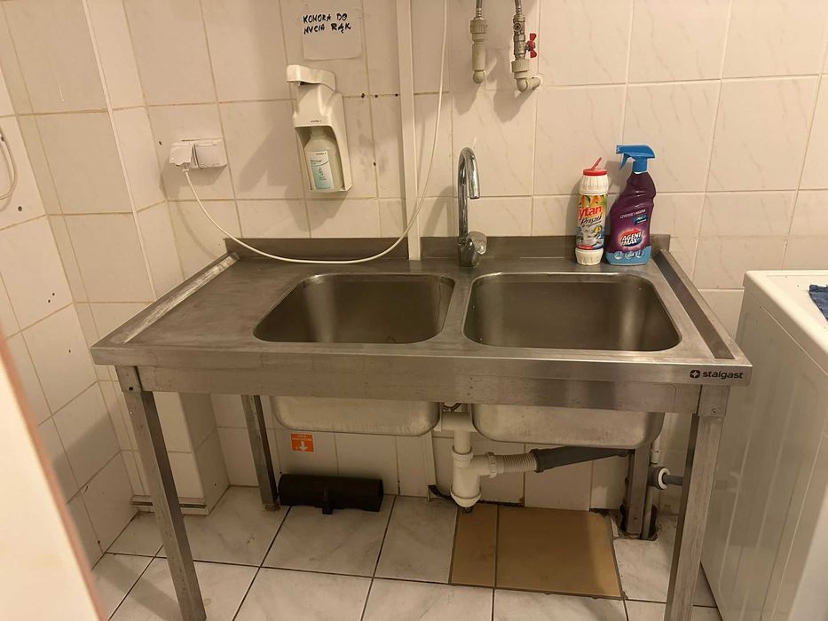 Stół ze zlewem 2-komorowym STALGAST 1180/600/850 STAL NIERDZEWNA