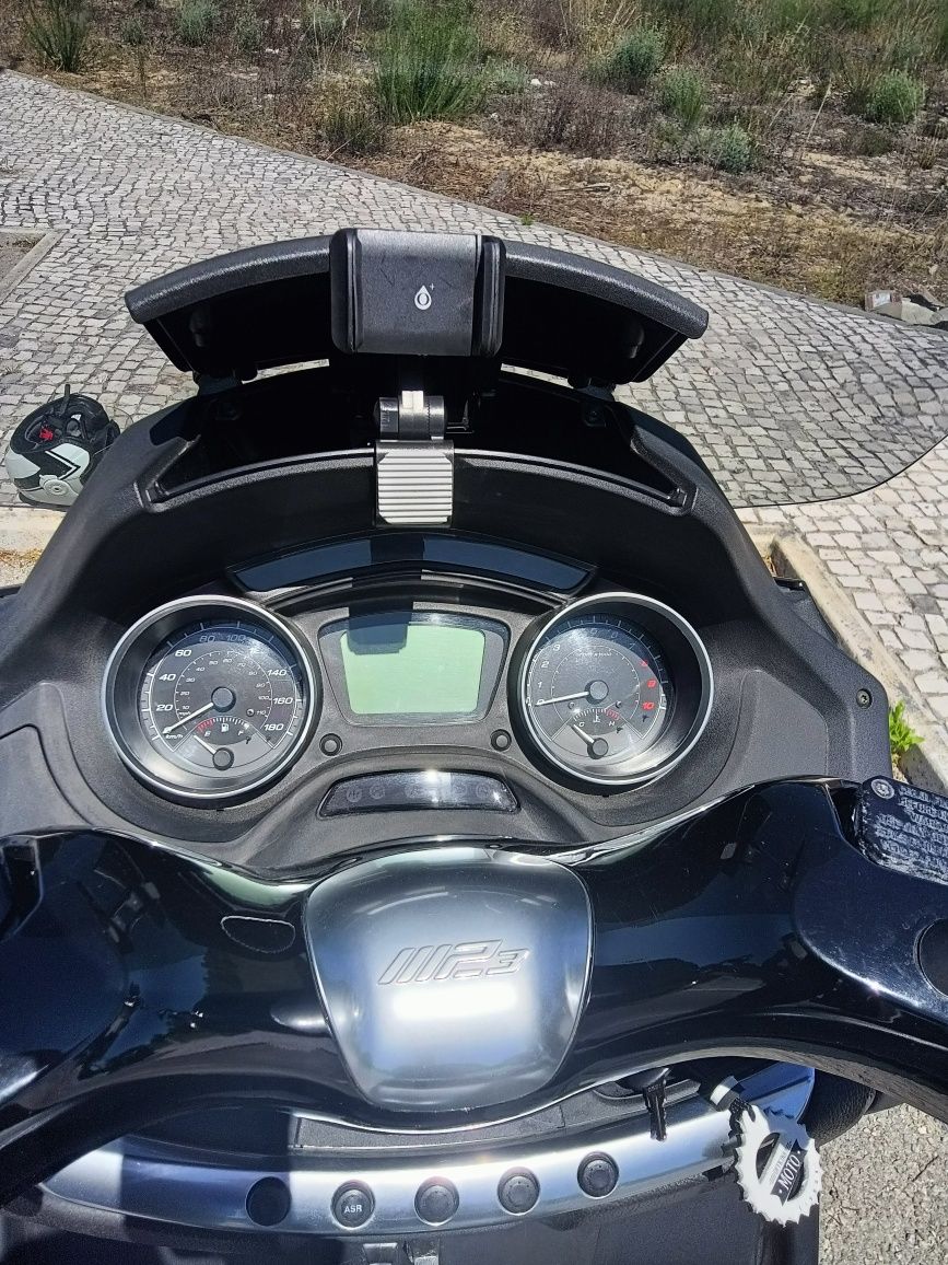 Piaggio mp3 500 sport