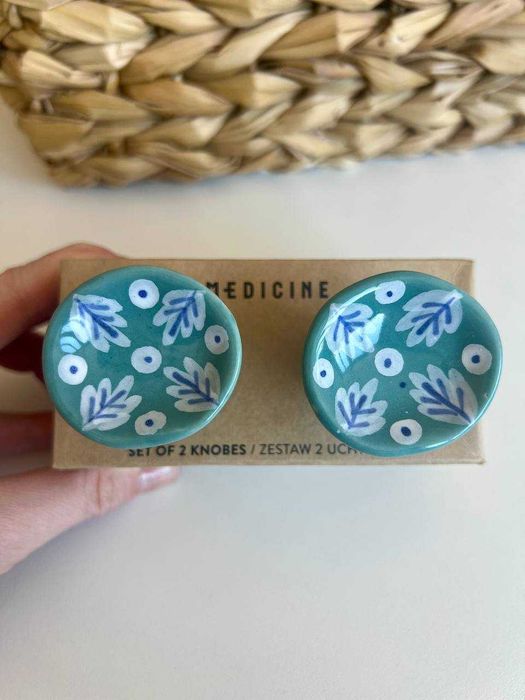 Декоративна меблева ручка з колекції Medicine. Глина. Виробник Польща
