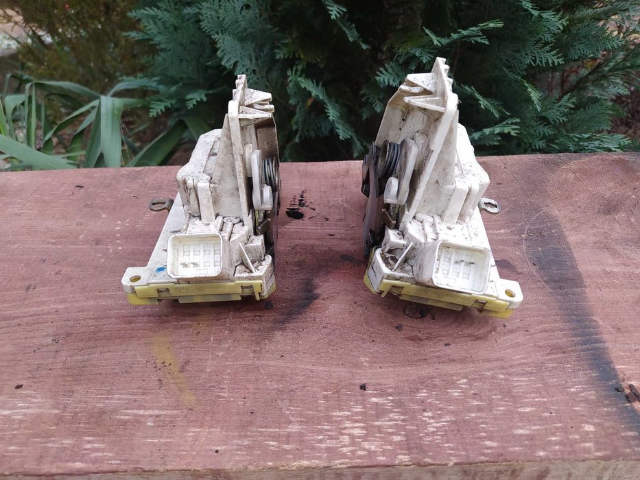 Замок центральний задній з електроприводом Фокус МК1 2pin