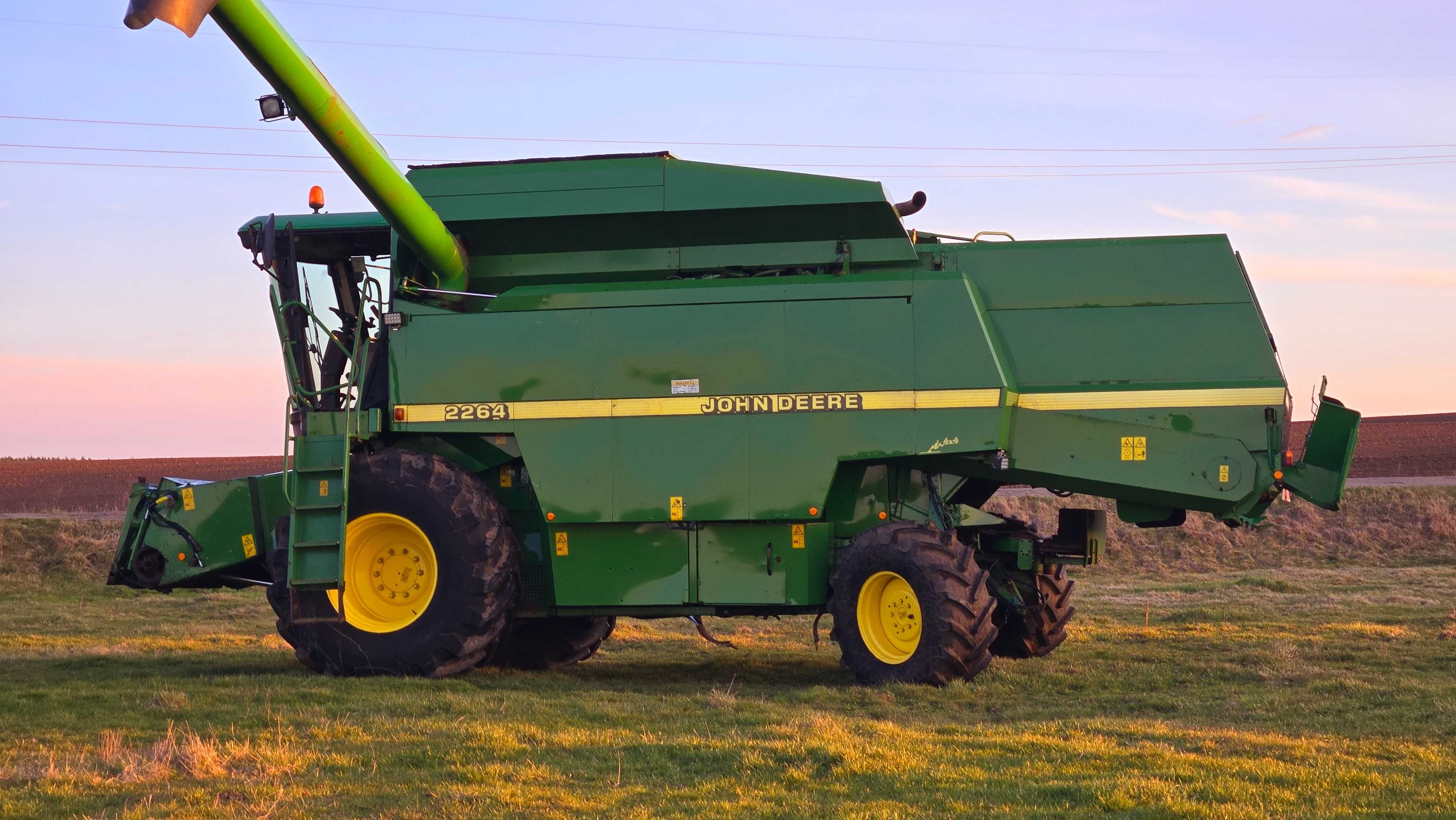 Свіжопривезений john deere 2264 200рік Без жатки $