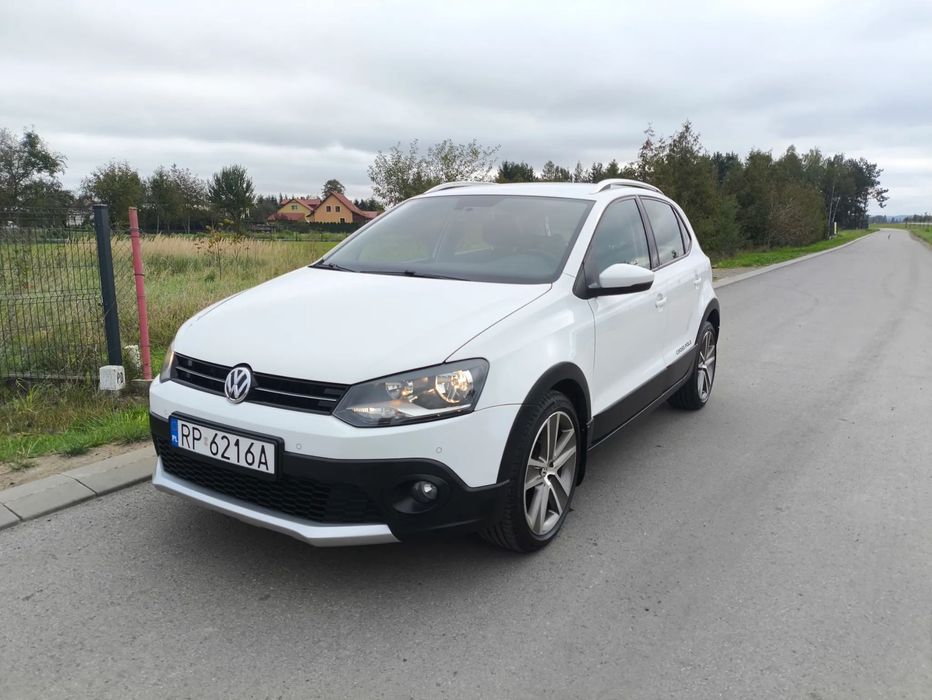Volkswagen Polo 1.2 TSI automat DSG 7 Biegowa Stan bardzo dobry 62 TYS Przebiegu