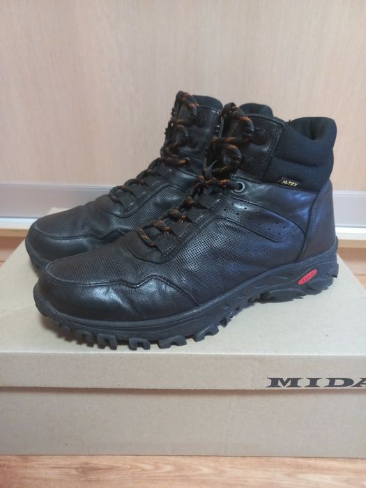Шкіряні зимові черевики Міда 25.5