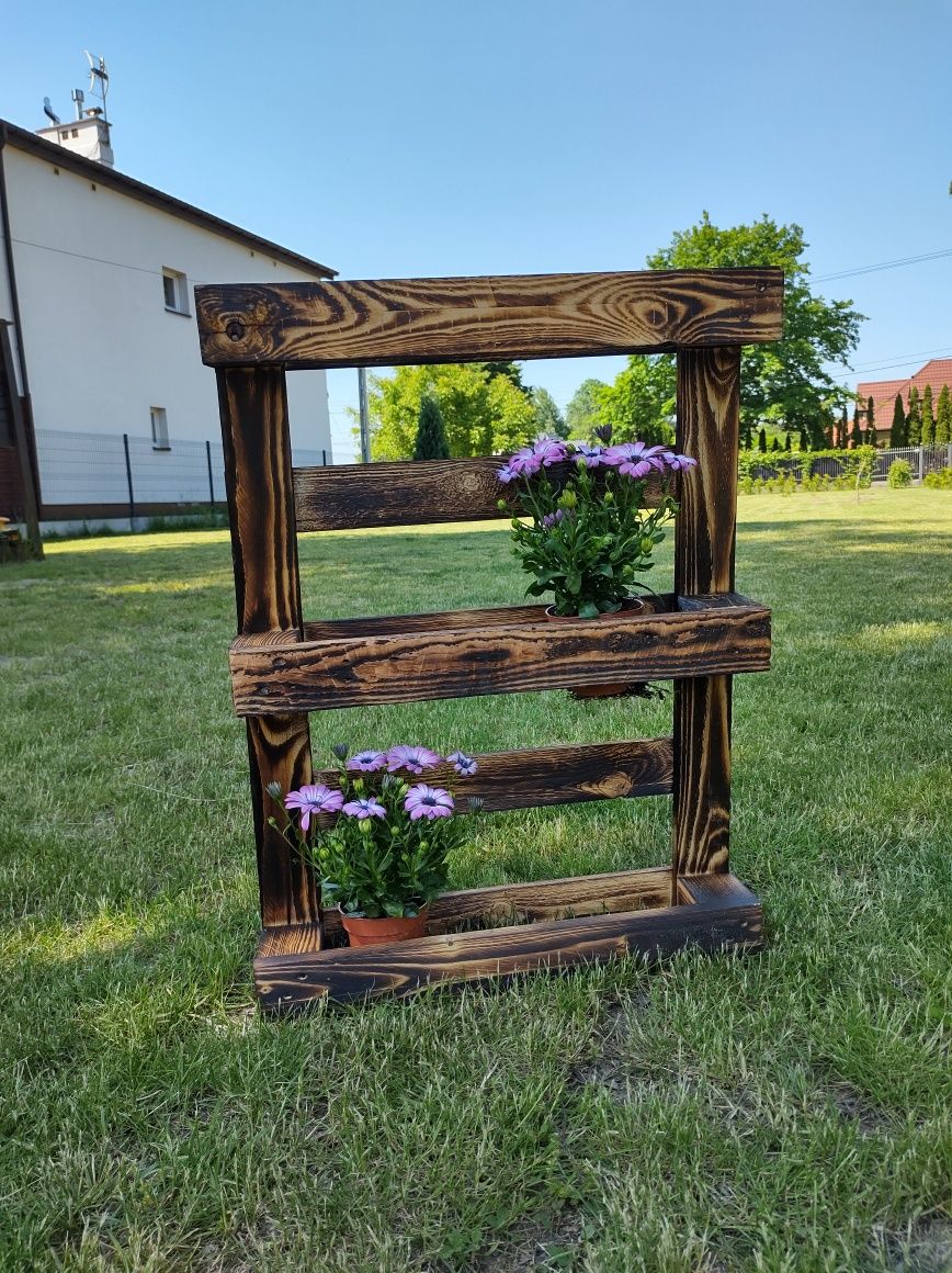 Kwietnik, zielnik z palety. 80x60x 9.5 ( wnęka na donice)