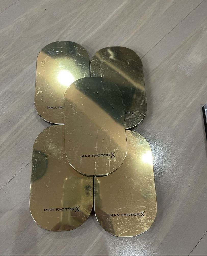 Тональний крем  пудра коректор Loreal IsaDora Max Factor Nyx