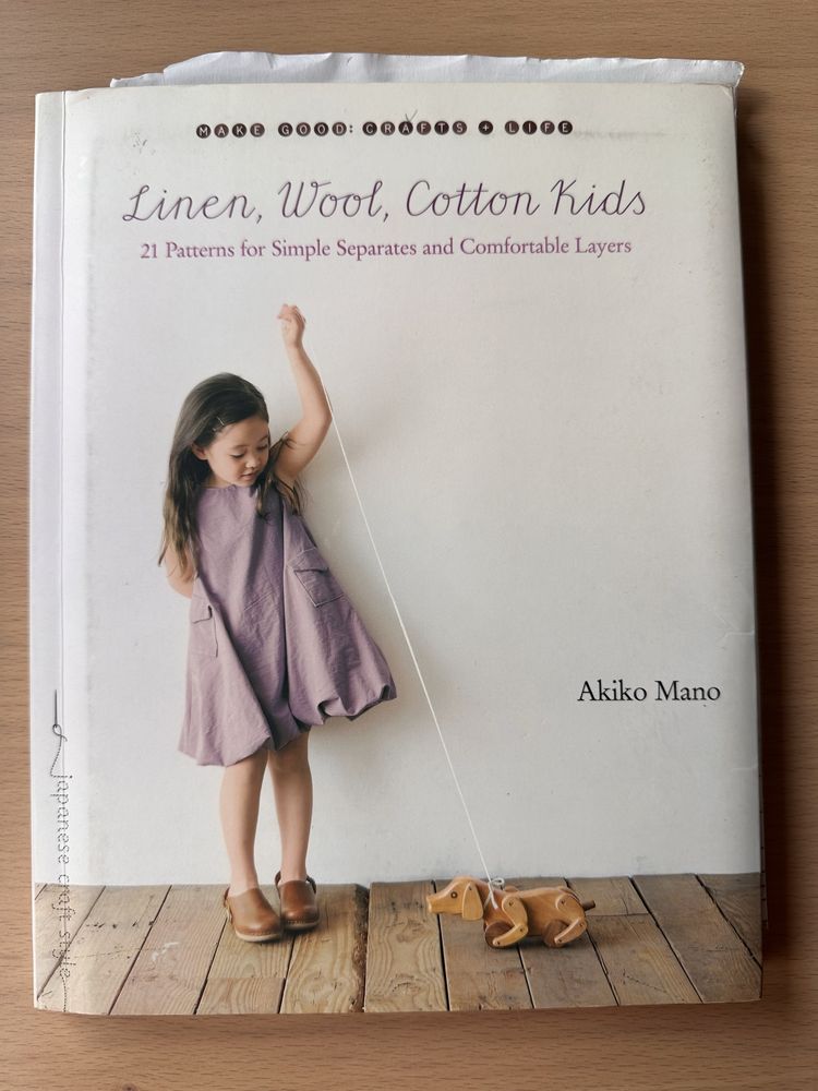 Livro “ Linen, Wool, Cotton Kids” de Akiko Mano