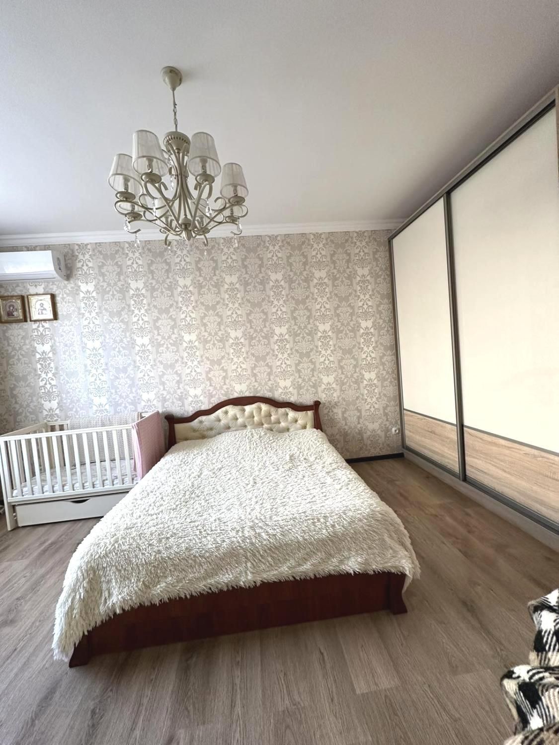 Продам 3-комн. в кирпичном доме на Заболотного/Семена Палия (028-446)
