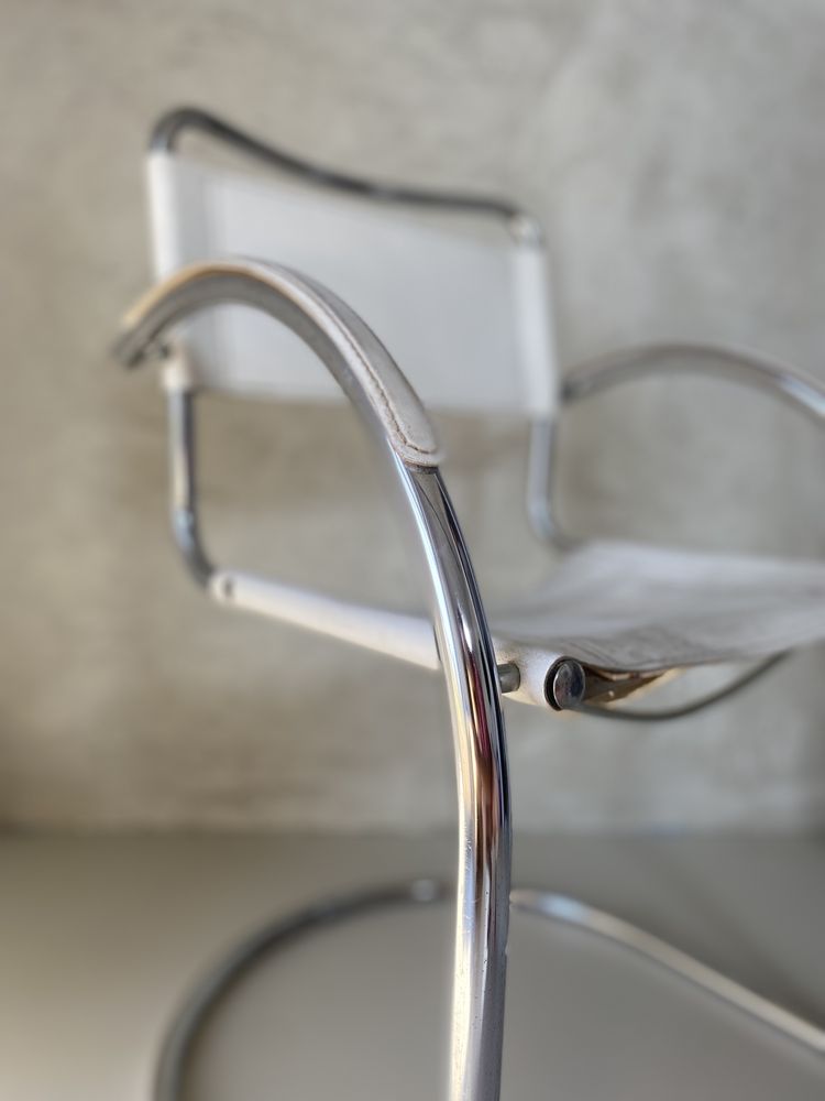 Włoskie krzesło bauhaus Mart Stam chrom skóra made in italy vintage