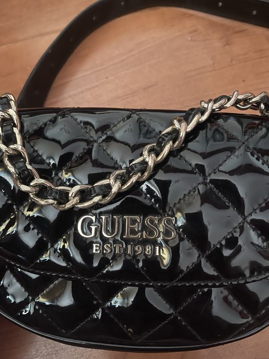 Сумка Гесс guess