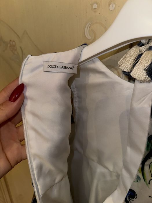 Детское наряжнок платье dolce gabbana 24-30мес.100% шелк