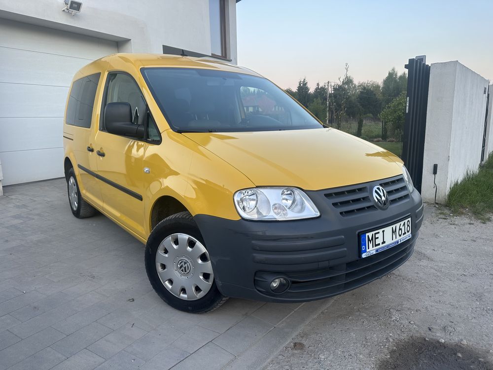 1.9 TDI LIFE Klimatyzacja HAK z Niemiec rok TUV!!5 osobowy!!