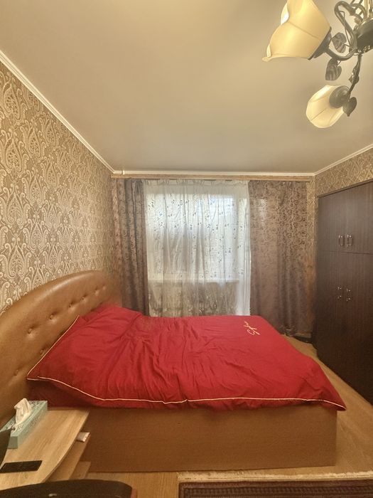 Продам 1к с балконом мкрн. Ювілейний - Співдружності ( Резніченко)