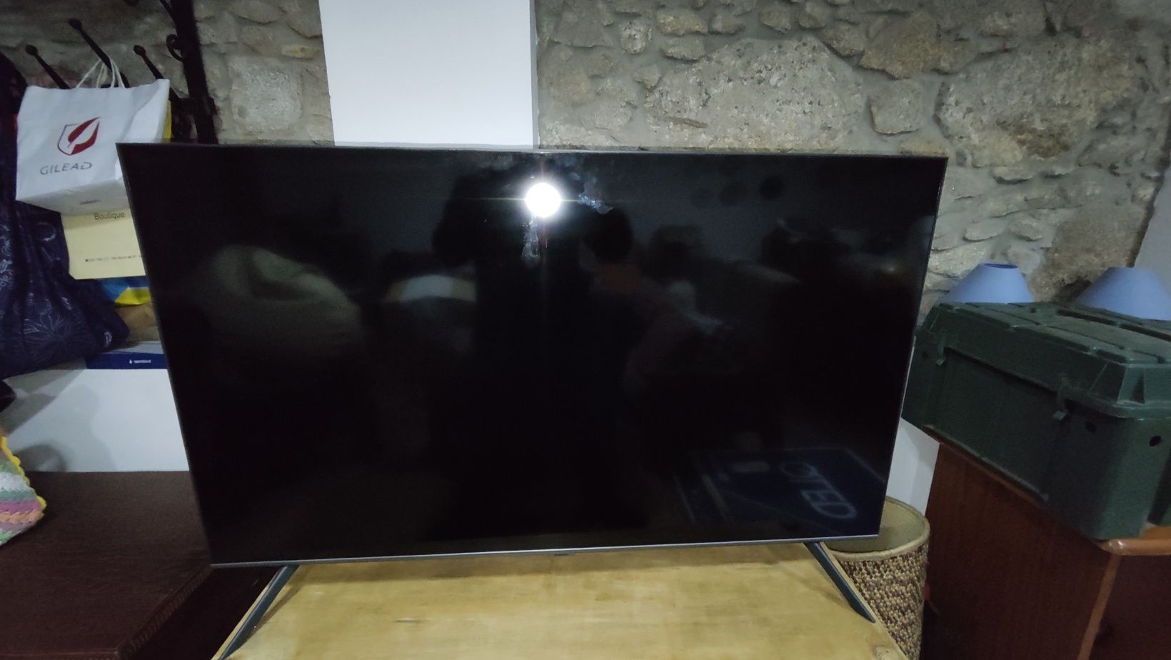 Smart TV Samsung Qled QE50Q64TAU para peças