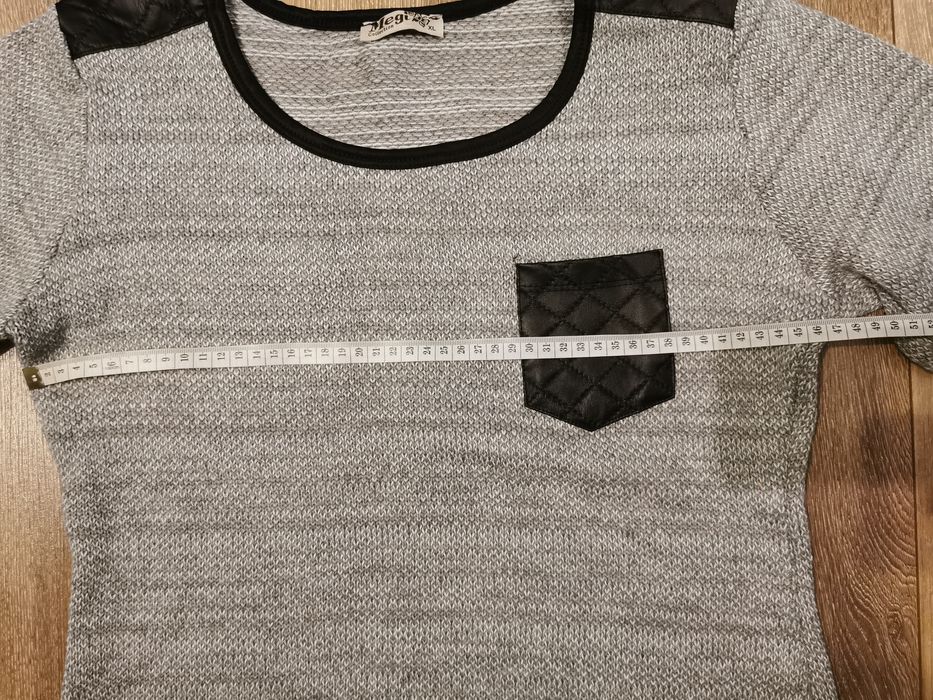 Szary, melanżowy sweter, sweterek z wstawkami z eko skóry L XL 40 42