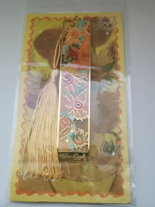 Zakładka do książki złota z frędzlami