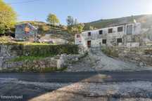Moradia nos Arcos