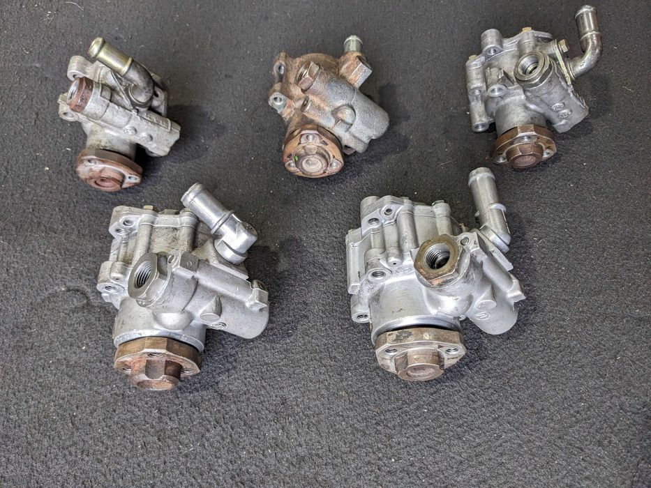 ГУР Гідропідсилювач насос VW Golf 2-3-4-5 Bora Caddy LT Jetta Seat