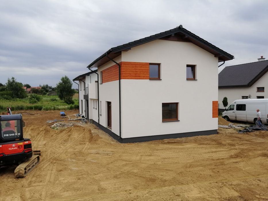 Elewacje Docieplenia Ocieplenia Adaptacja Poddaszy Wykończenia Wnętrz