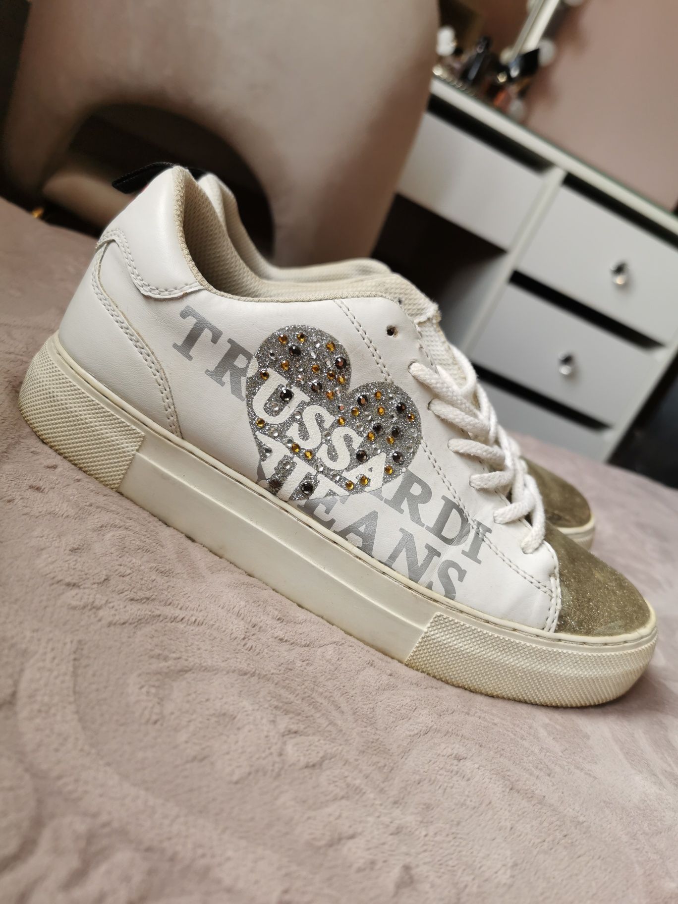 Trussardi trampki sneakersy białe złote skóra naturalna skórzane 38