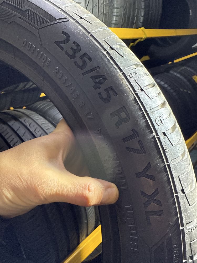 235/45 r17 Barum 2шт