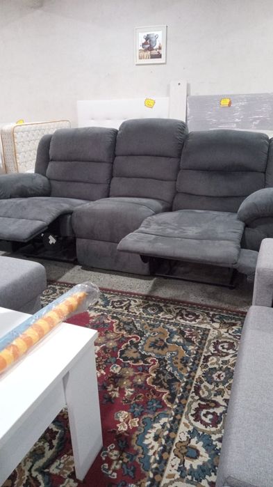 Sofá semi-novo reclinável