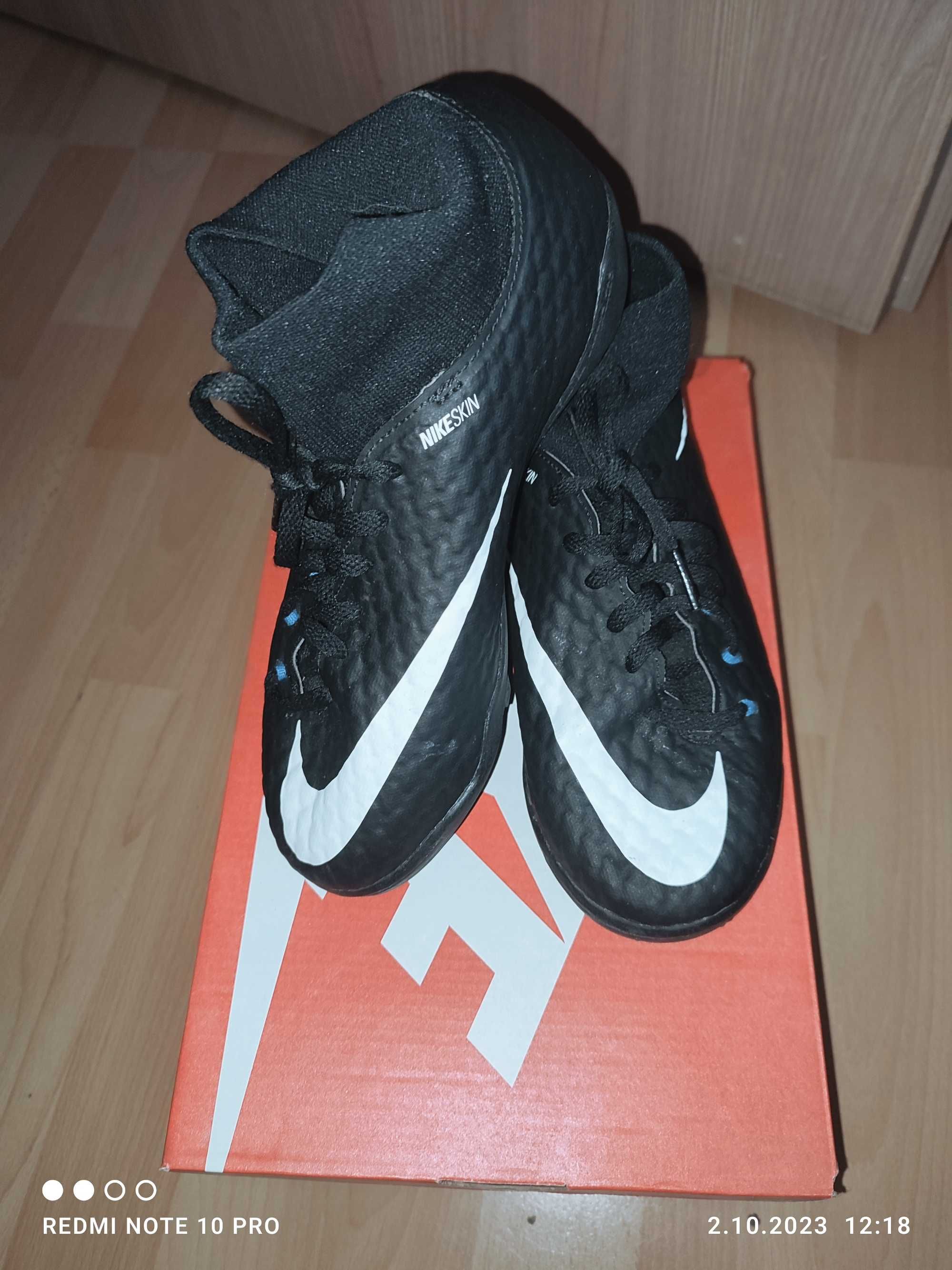 Chłopięce Buty piłkarskie Nike Performance Hypervenomx Phelon 3 Df Tf