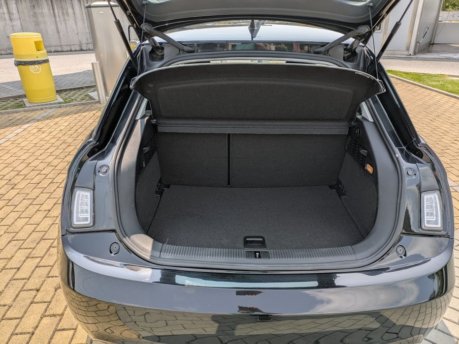 Audi A1 1.6 TDI (105) (man. 5) Ambition line