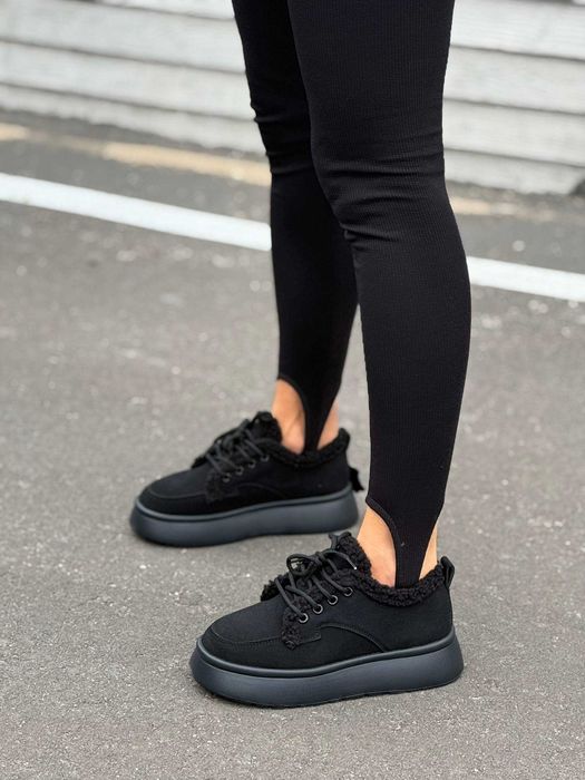 Жіночі зимові черевики на хутрі Stilli (36-41) зимові кросівки чорні