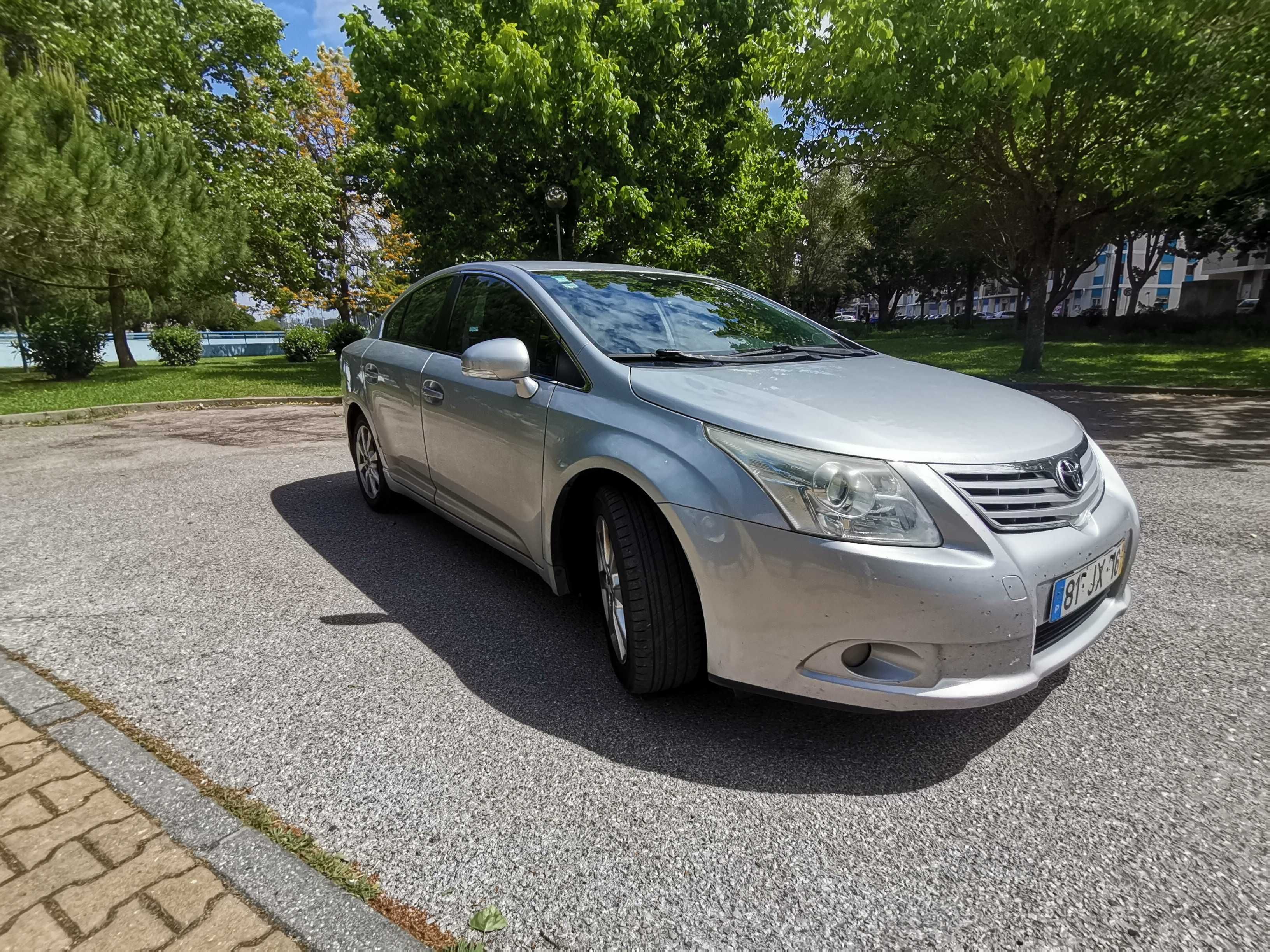 Toyota Avensis 2010