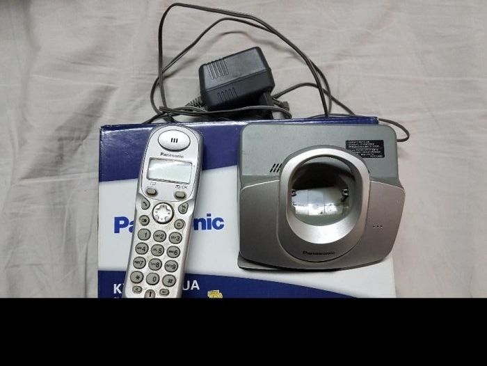 Продам радиотелефон Panasonic kx-tg1107ua,торг.