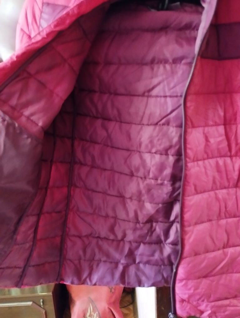Розовая демисезонная женская куртка Peppers 42 р