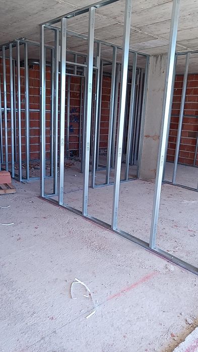 Fazemos todos os tipos de trabalho em pladur