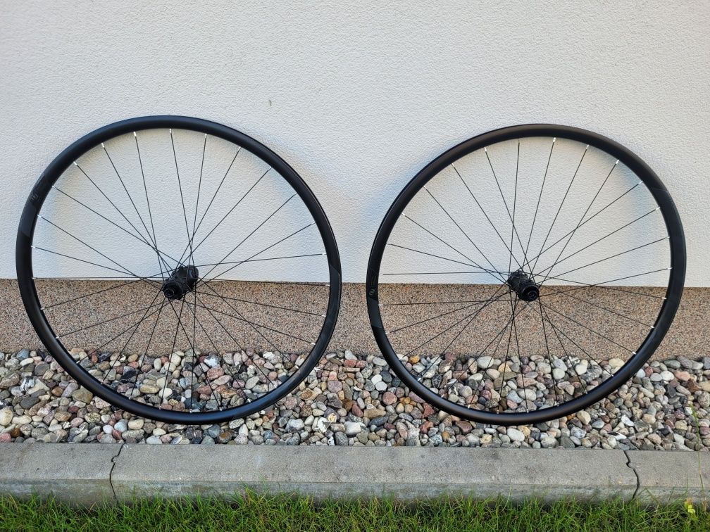 Koła szosowe Syncros RP2.0 DISC