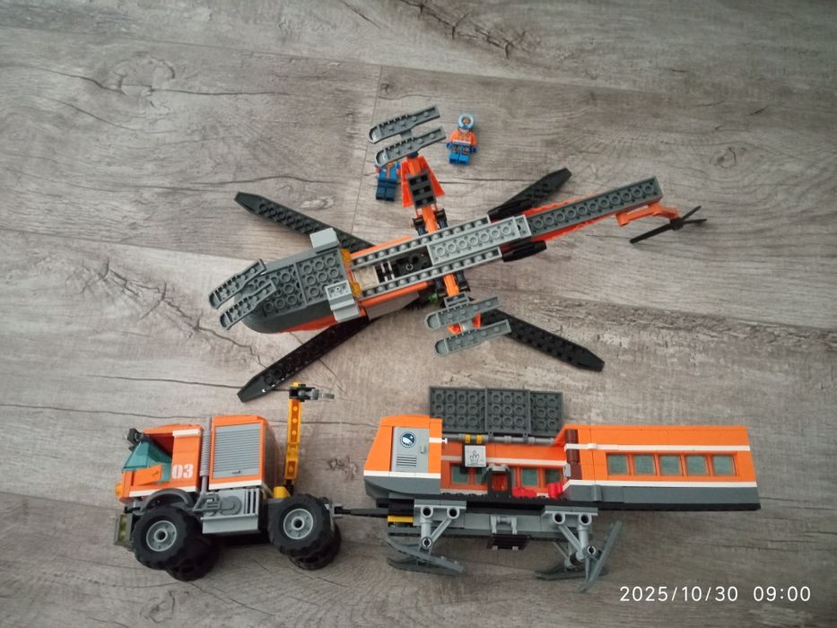 LEGO City 60034 i 60035 Arktyczne centrum i helikopter