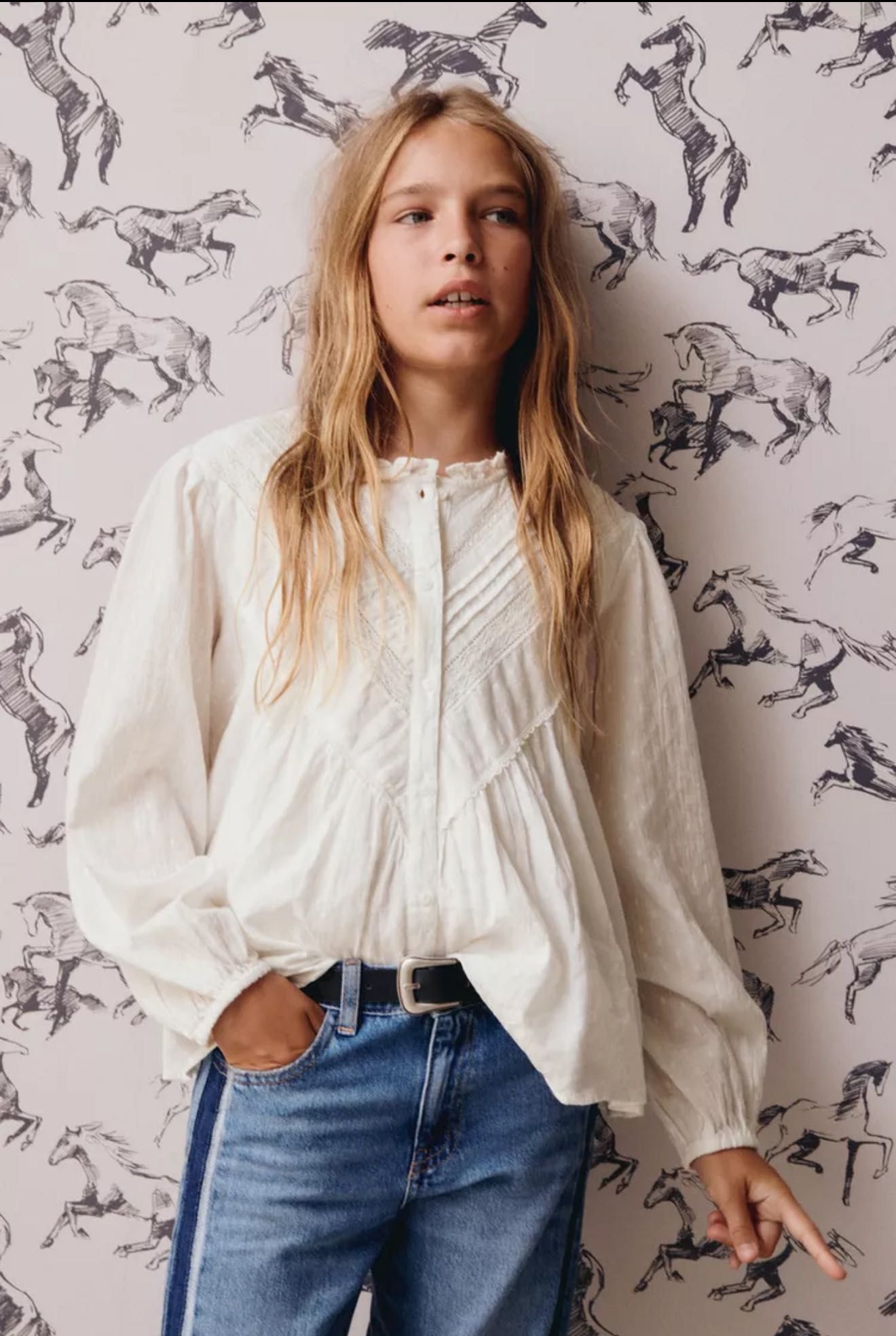 Блузка zara на дівчинку 10 р (140 см)