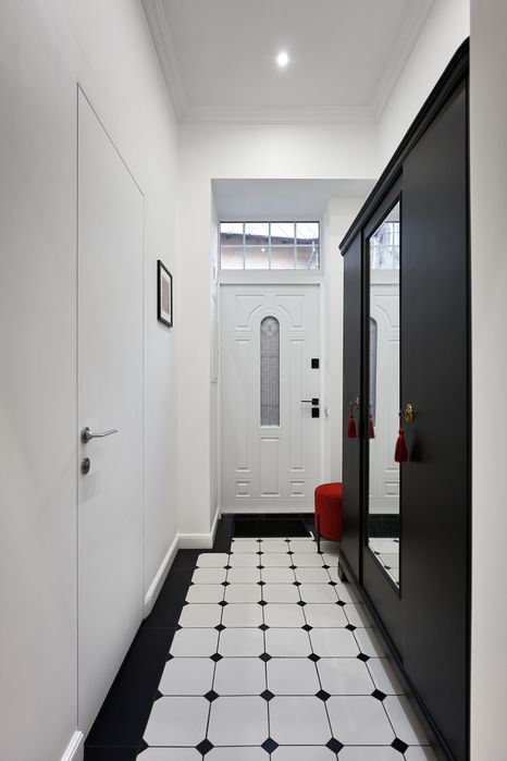 ВІД ВЛАСНИКА! продається затишна квартира в тихому центрі!