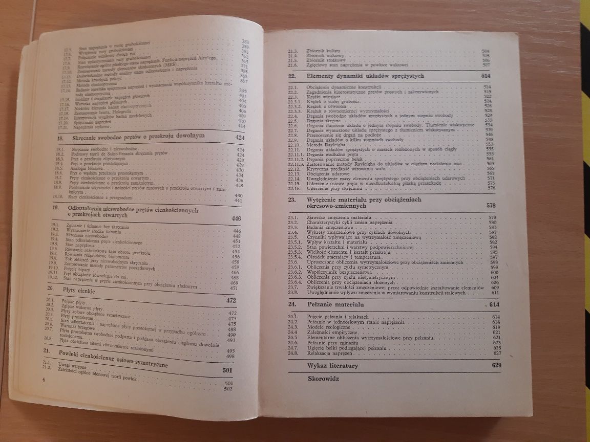 Wytrzymałość materiałów - podręcznik A. Jakubiwicz, Z. Orłoś
